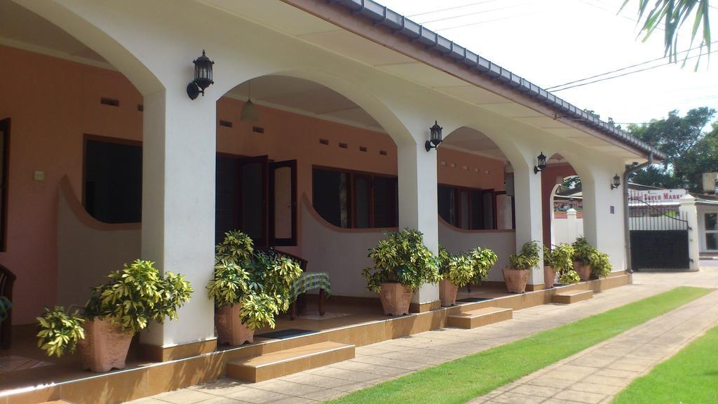 Ocean View Tourist Guest House At Negombo Beach Near The Airport מראה חיצוני תמונה