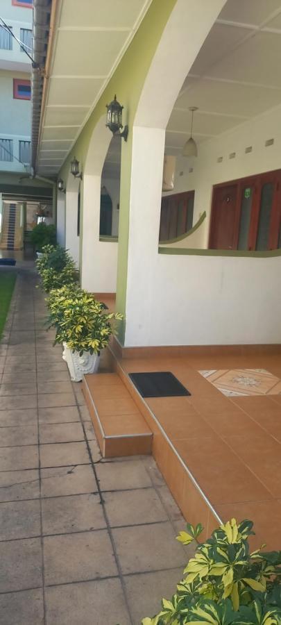 Ocean View Tourist Guest House At Negombo Beach Near The Airport מראה חיצוני תמונה